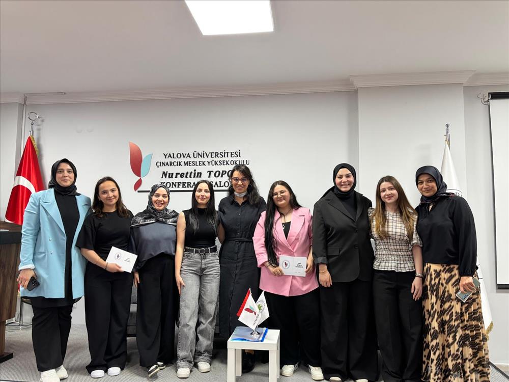 Çocuk Gelişimi ve Gençlik Hizmetleri Bölümünde Yaz Stajı Deneyim Paylaşımı Etkinliği Gerçekleştirildi